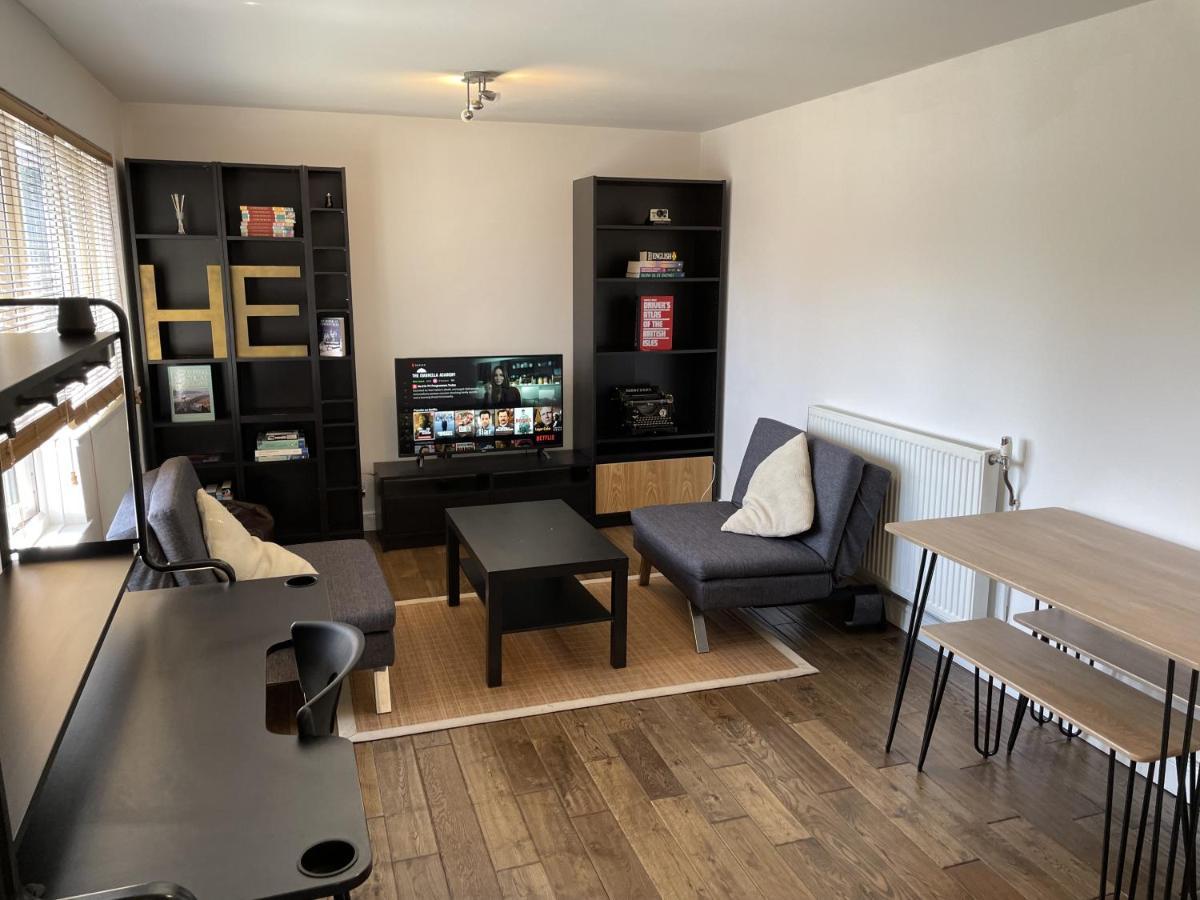 Apartamento Beautiful Right Off Of Broadway Market Londres